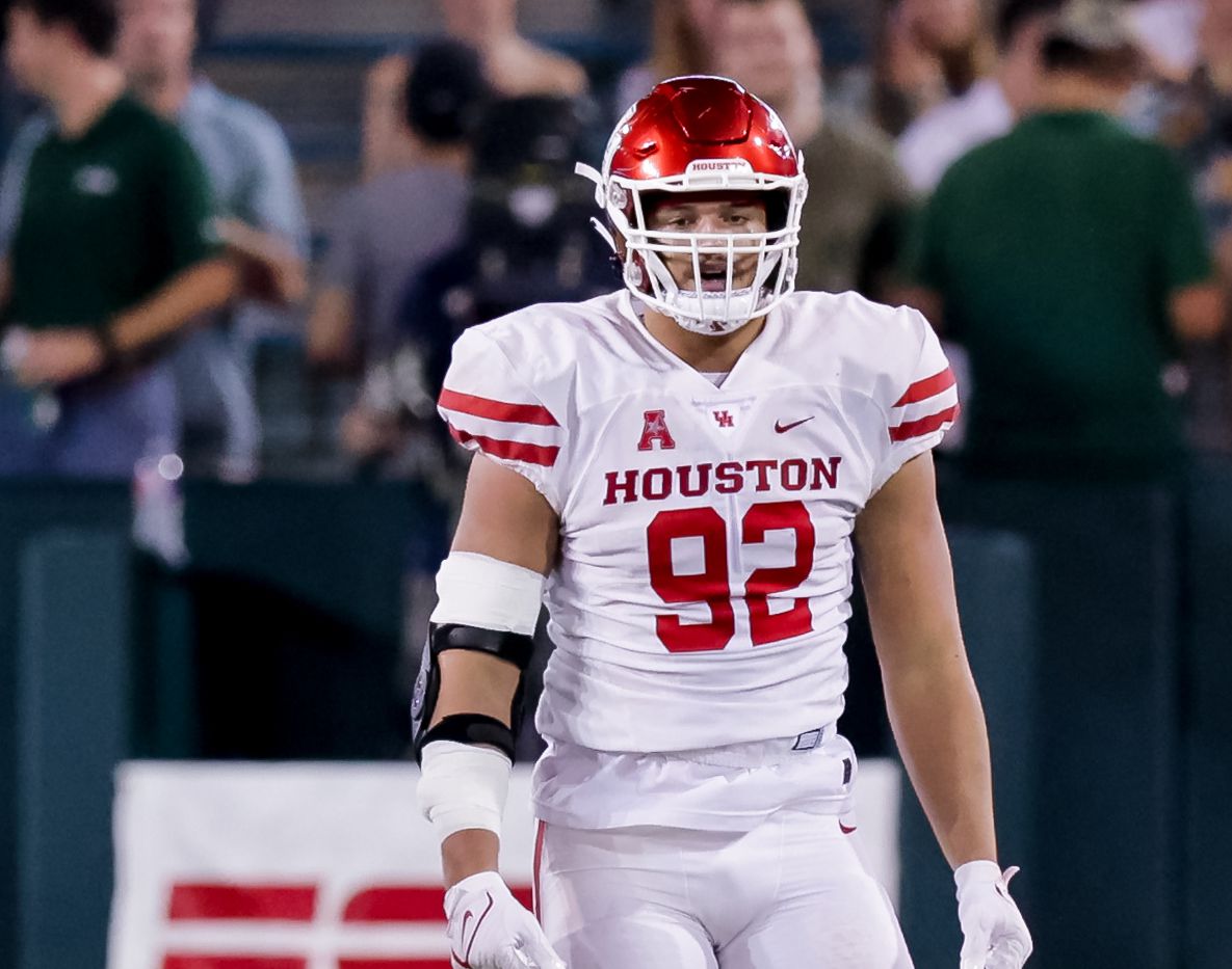 Wyoming Cowboys offensive lineman Logan Harris signs with Detroit